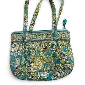 ❌SOLD❌Vera Bradley peacock pattern (2007) Shoulder Bag